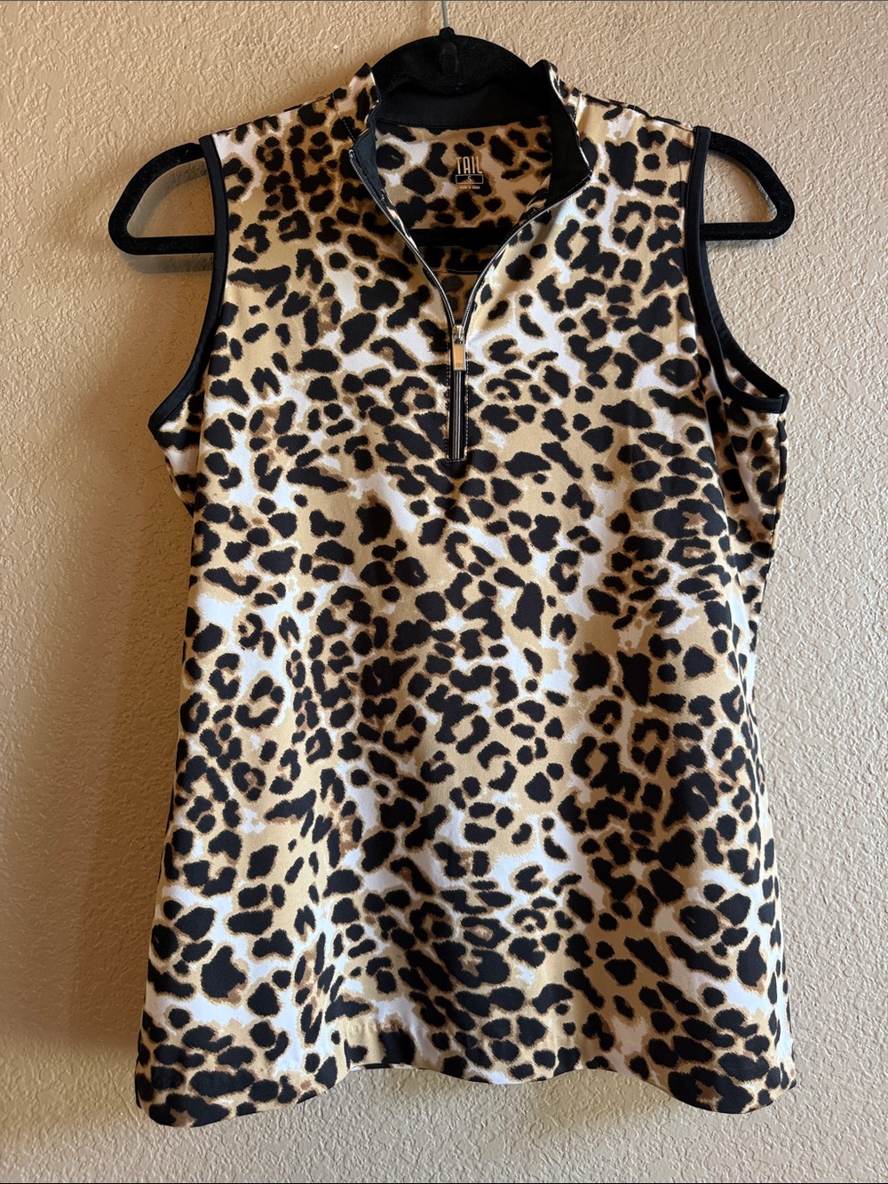 TAIL Leopard Print Sleeveless Zip Mock Neck Tank Top